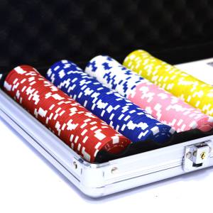 Mallette de 400 jetons de poker "DICE COLOR" - en ABS insert métallique 12 g - avec accessoires