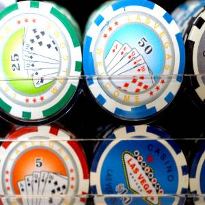Jaula de pájaros de 600 fichas de póker "BIENVENIDOS A LAS VEGAS" - versión CASH GAME - Inserto de ABS metálico de 12 g.