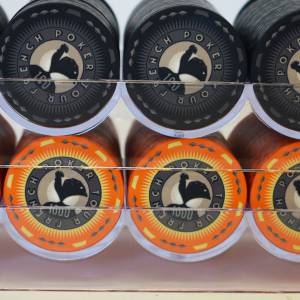 "CLASSIC+" storage rack for 100 poker chips - made of acrylic - 5 x 20 poker chips - with cover.