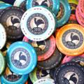 Maletín de 1000 fichas de póker "FRENCH POKER TOUR" - en cerámica 10 g - EXCLUSIVIDAD DE CARTES PRODUCTION.