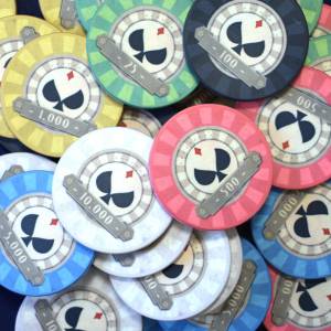 Mallette de 100 jetons de poker « SPADS VINTAGE»» - en céramique 10 g  EXCLUSIVITÉ CARTES  PRODUCTION