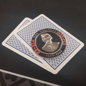 Card-Guard "DOC HOLLIDAY" - in metal - 2 different sides - 50mm in diameter