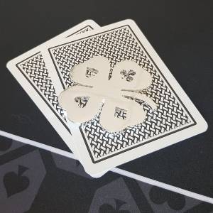 Card-Guard "4 LEAF" - em metal - 50mm de diâmetro